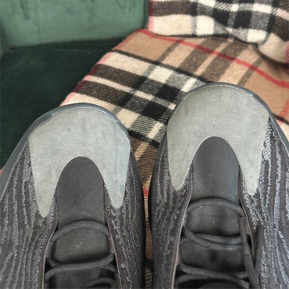 ADIDAS YEEZY Quantum Onyx Black SIZE 19 Sneakers Gorpcore Kidcore Basketball - Picture 5 of 16